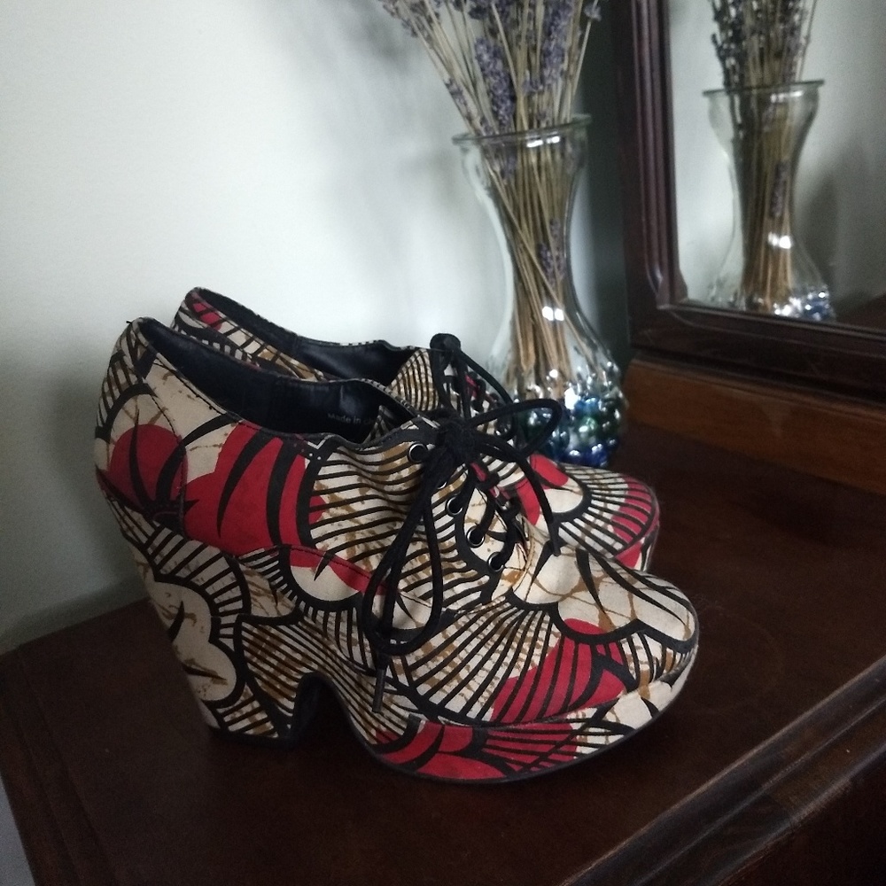 Platform heels